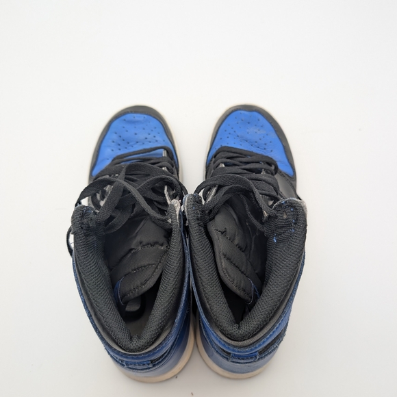 Jordan Men's Black and Blue Sneakers - Picture 9 of 10